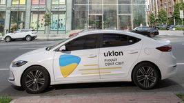 Український сервіс виклику таксі Uklon залишає ринок Азербайджану. Чому та які плани компанії?