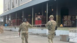 На сортувальному терміналі «Нової пошти» у Києві вибухнула посилка. Є загиблий і поранені