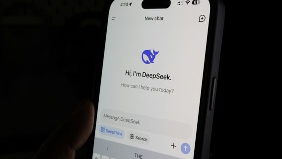 У ключових інженерів китайського ШІ DeepSeek вилучили паспорти. Так вони втратили право на виїзд з країни. В чому причина? 