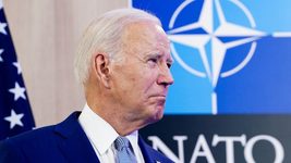 Байден подписал указ, ограничивающий инвестиции США в китайские технологии