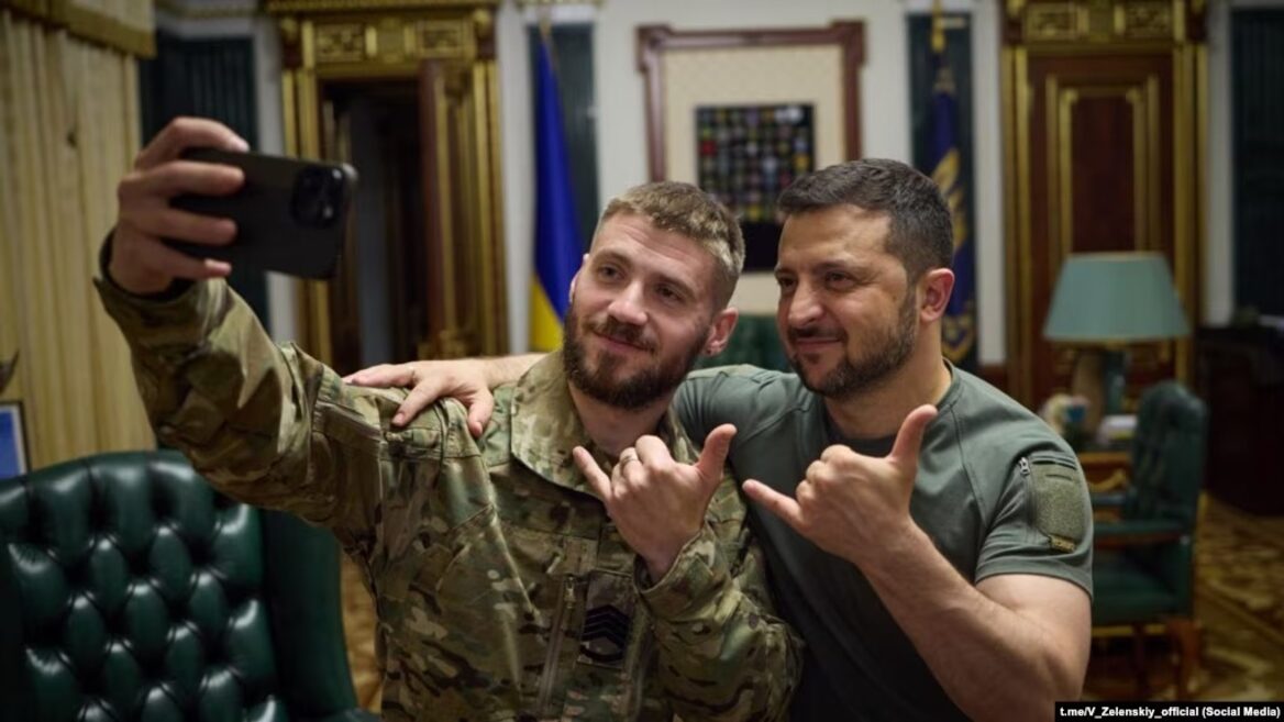 «Бачу тривожну картину: ми платимо кров’ю за дані які хтось інший може конвертувати в капіталізацію». Військовий-блогер поставив під питання що дає Україні співпраця з Palantir
