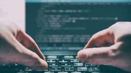 The number of technical specialists decreased by almost 2000: how the staff of the largest IT companies in Ukraine has changed in six months