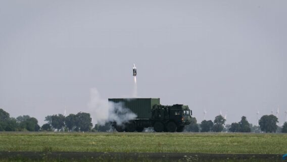 Rheinmetall успішно випробувала запуск дрона-камікадзе з рухомої вантажівки