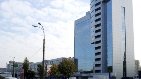 UPD. Днями стало відомо, що «Київстар» здає в оренду 10 поверхів у власному БЦ, де розміщався головний офіс компанії. Що відомо про причини та умови