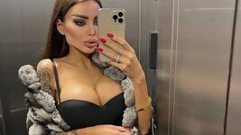 Instagram blogger Alena Omovich received a fine of UAH 5 million for casino advertising