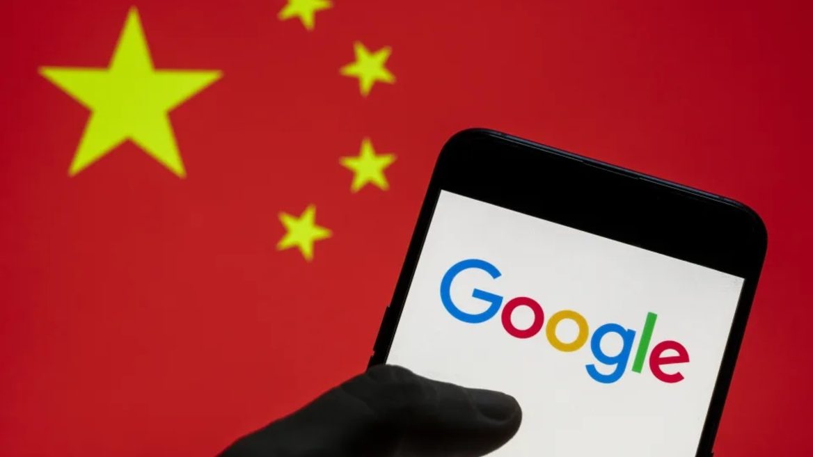 Бывший инженер Google обвинился в краже данных о разработке ИИ для китайских конкурентов. Как ему удалось украсть более 500 файлов?