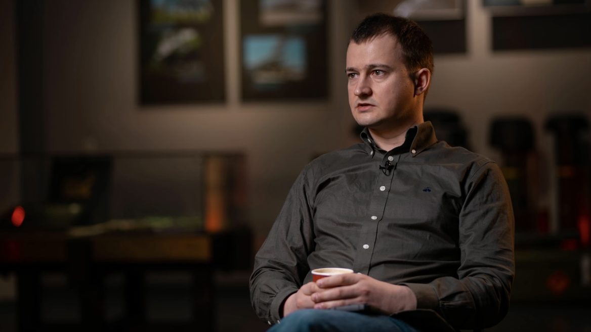Тарас Чмут: «Ми не замінимо дронами і роботами людей на полі бою»