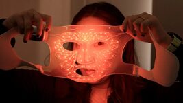 From an ultrasonic vibrating knife to a “smart” menstrual pad. What are the strangest gadgets presented at CES 2026?