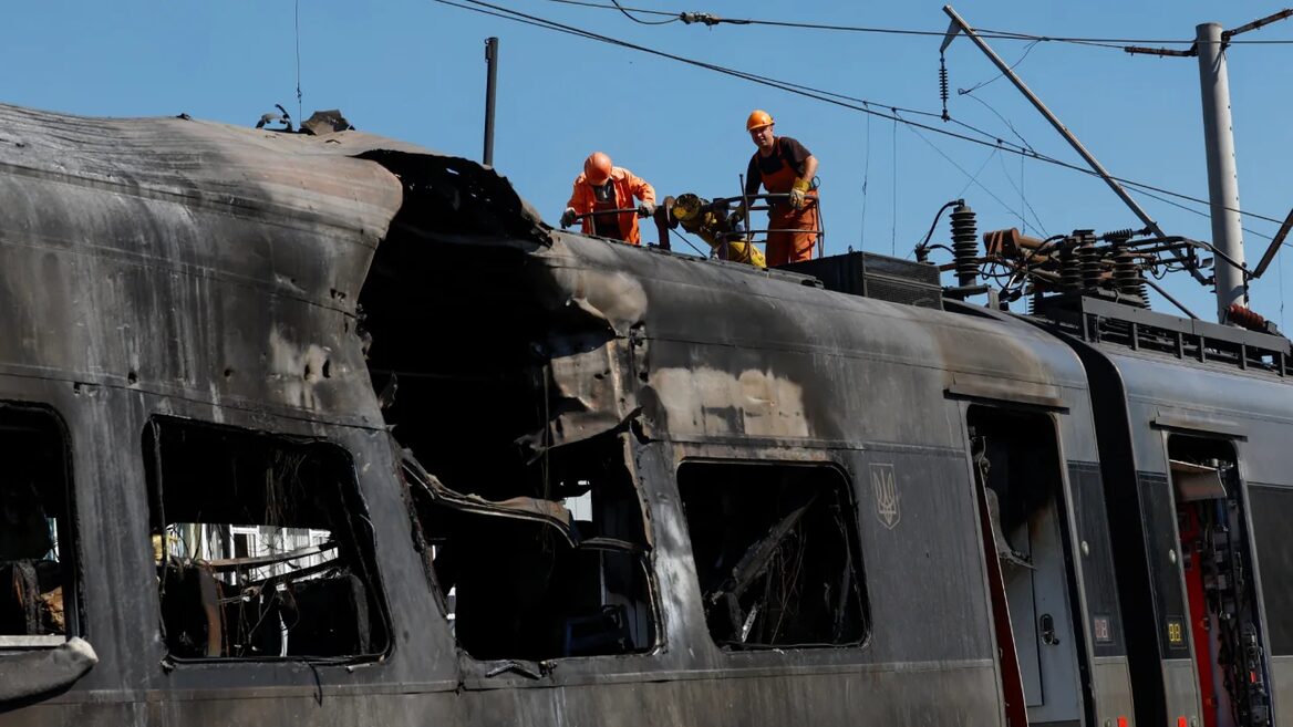 Запізнилися на місяці але вже рятуємо потяги: Сергій «Флеш» розкрив деталі захисту «Укрзалізниці» від російських дронів