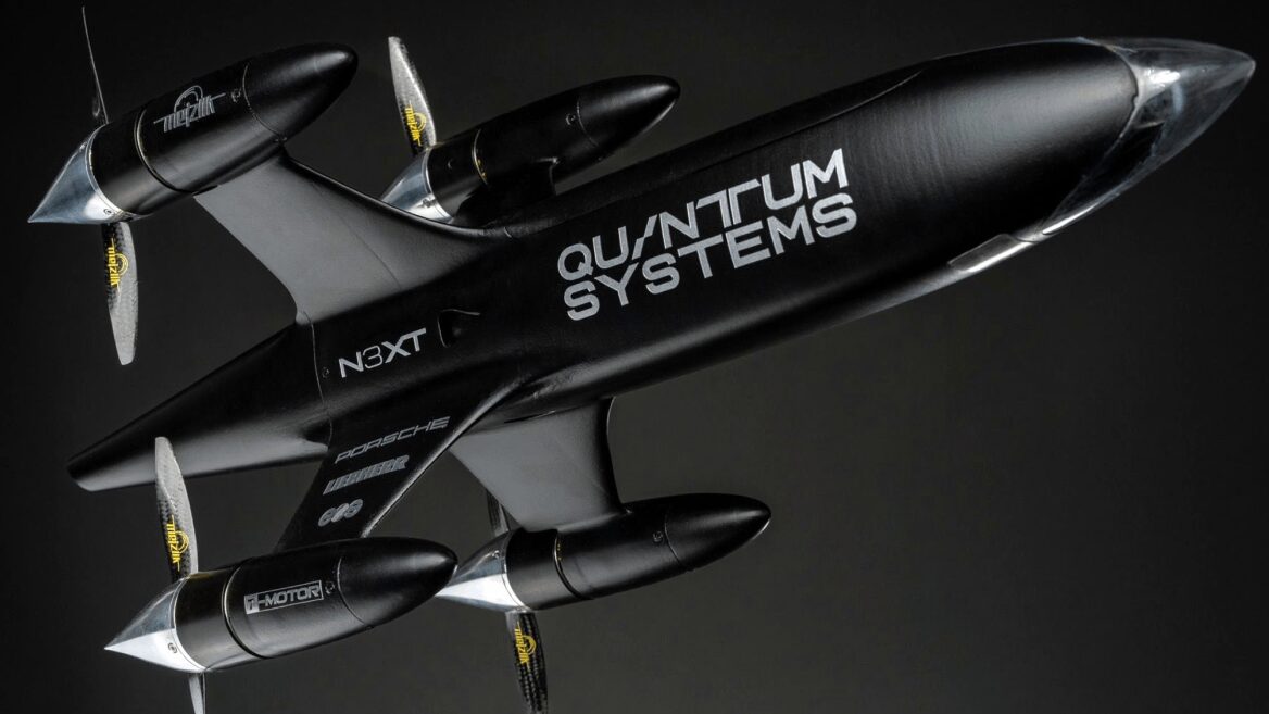 Quantum Systems створила дрон Apex Recordhunter який розігнався майже до 700 км/год