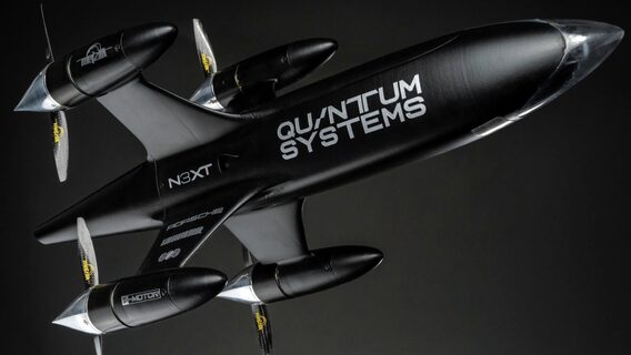 Quantum Systems створила дрон Apex Recordhunter, який розігнався майже до 700 км/год