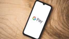 Google Pay заблокував всі акаунти українців, зареєстрованих в Донецькій і Луганській областях. Навіть якщо вони там не проживають