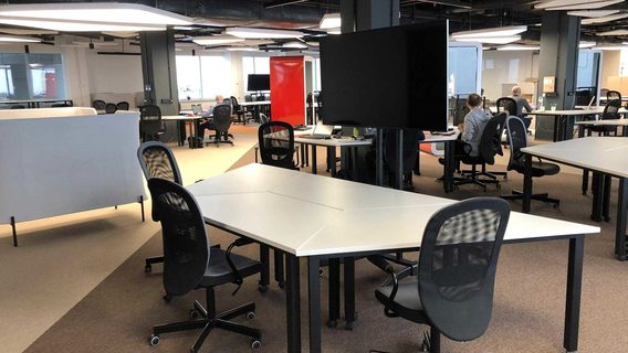 «Нова пошта» продовжує наймання в Nova Digital, попри масові скорочення в компанії