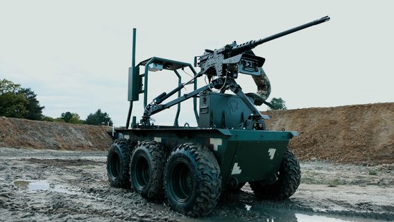 Українські інженери створили дрон на базі НРК «Равлик» із кулеметом M2 Browning