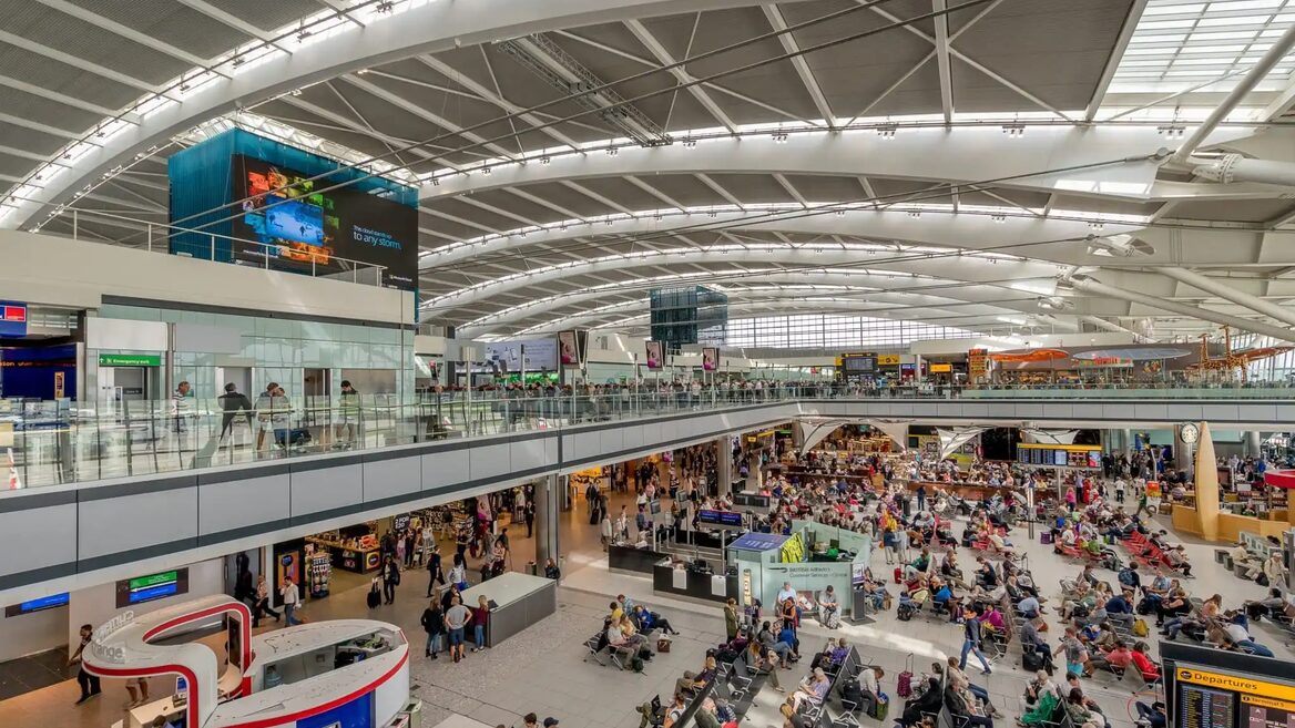 Major European airports hit by massive cyberattack