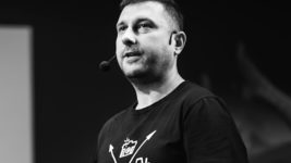 8 практичних прикладів, як змінились технології за 10-15 років від AI-експерта