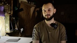 «Я не засуджую тих, хто хоче виїхати з країни — сам був одним із них». Як айтівець, який сплатив велику суму переправникам і перепливав Тису, тепер сам служить прикордонником 