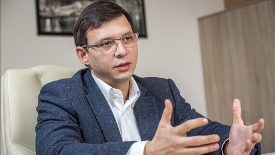 На замовлення проросійського політика Мураєва створили додаток, який скоро з’явиться у Play Market та App Store. Медійники кажуть, що це робиться для збору особистих даних українців на користь росіян 