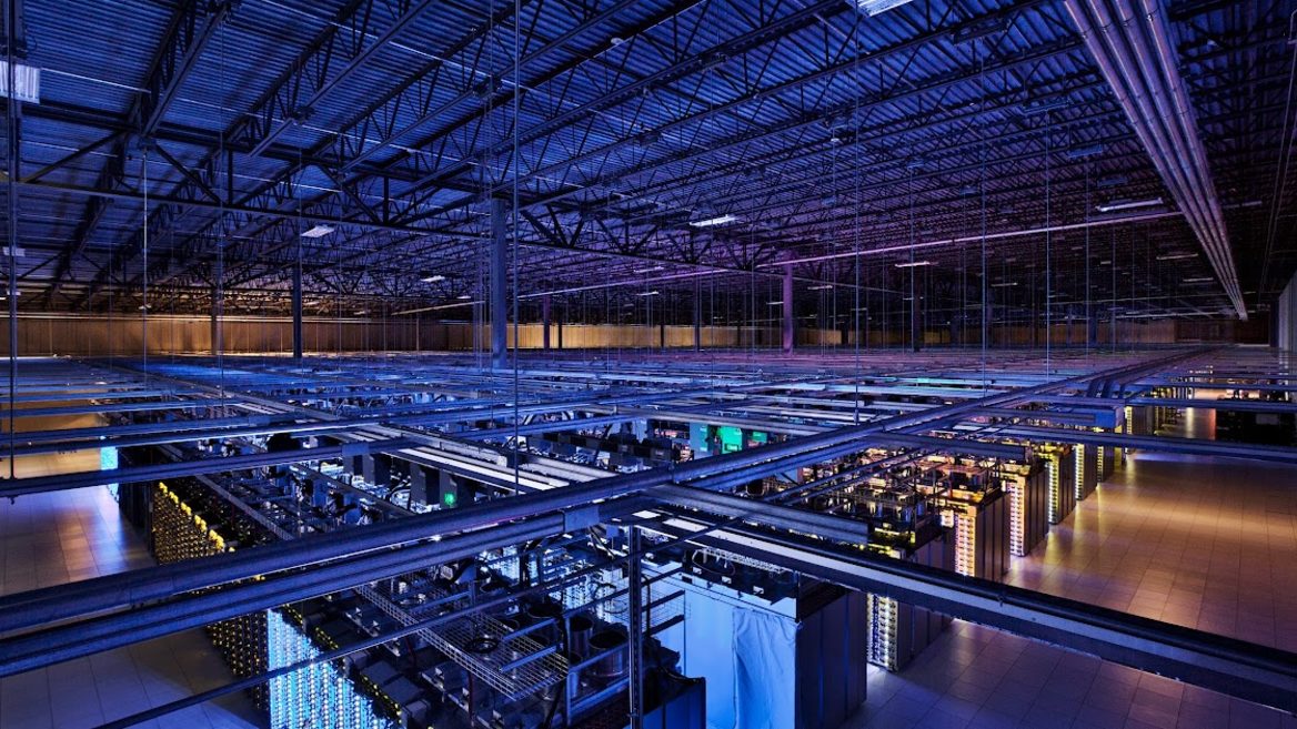Google подвоїла споживання електроенергії своїми дата-центрами за чотири роки