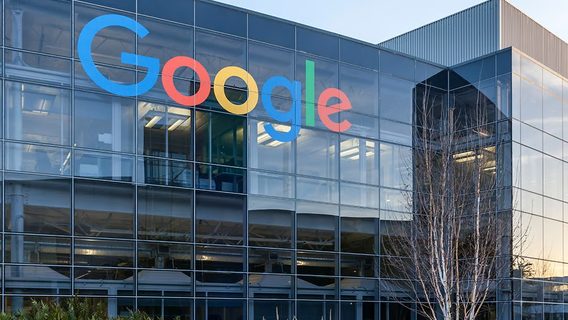 Google закликає своїх інженерів використовувати ШІ для кодування: у компанії навіть оновлюють посадові інструкції