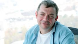 Гороховський представив нові скіни для карток, а згодом видалив пост. Mono звинувачують у порушенні авторських прав