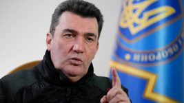 Десятки моделей, тысячи дронов. Данилов анонсировал появление у украинских бойцов дронов с дальностью полета 3000 км