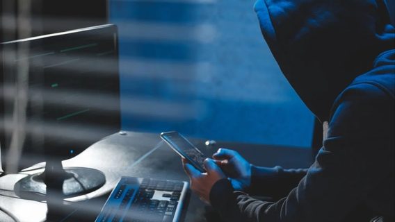 Flexport звинувачує двох колишніх співробітників у крадіжці вихідного коду для створення стартапу-конкурента 
