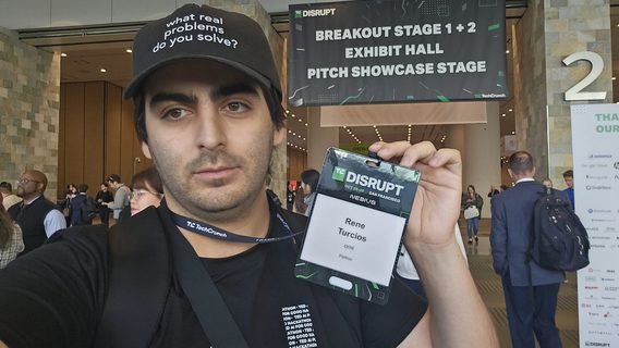 Айтівець без навичок програмування переміг на 200 хакатонах за два роки завдяки вайбкодингу