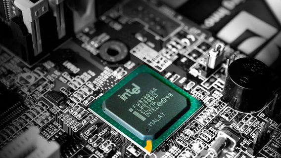 Легендарного виробника мікросхем Intel можуть розділити між собою Broadcom і TSMC