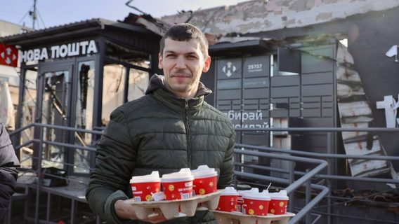 600 посилок вартістю 1 млн грн згоріли внаслідок обстрілу відділення «Нової пошти» в Одесі 4 березня. Співзасновник компанії обіцяє всім клієнтам компенсувати втрачені відправлення