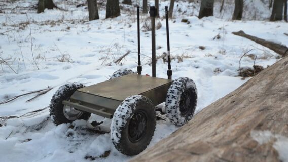 Український defense-tech стартап Trinity Robotics залучив понад 500 000 євро на виробництво евакуаційних роботів Konyk ONE
