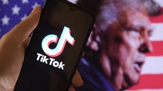 «В моєму серці є маленьке тепле місце для TikTok». Трамп знову відкладає заборону китайської платформи в США