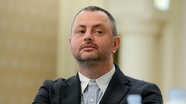 Бахматов розповів, що його ГО та родина зазнали кібератаки. Відповідна заява місяць лежить у кіберполіції, але, за його словами, жодних дій не зроблено