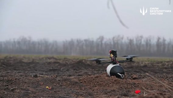 Сили безпілотних систем випробували українські оптоволоконні модулі «Шовкопряд», які можуть встановлюватися не лише на FPV, а й наземні та підводні дрони