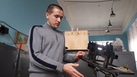 У Сумах винайшли механізм для дистанційного ведення вогню. Як працює мобільний безпілотний робот, який би міг виконувати військові задачі У Сумах винайшли механізм для дистанційного ведення вогню. Як працює мобільний безпілотний робот, який би міг виконувати військові задачі