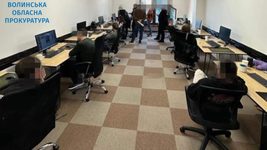 В Луцке разоблачили фейковых айтишников, которые на самом деле были техподдержкой российской сети онлайн-казино