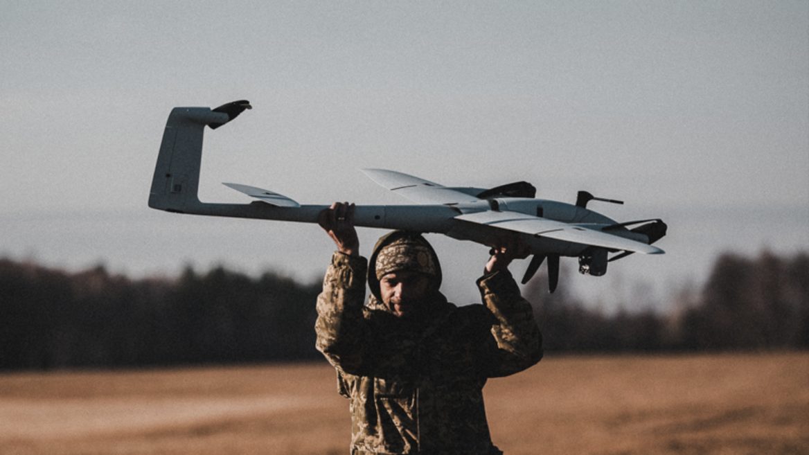 Quantum-Systems наймає інструктора БПЛА в Україні. Що доведеться робити де працювати та які вимоги до кандидата