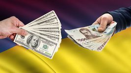 Вакансію контролера чатів на $16 000 виправили - в компанії Pin-Up переплутали валюту. Тепер пропонують гривні