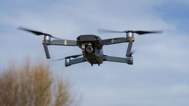 Украина выкупает 60% всего мирового производства дронов Mavic — премьер-министр