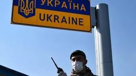 В Одесской области безработный программист пытался бежать из Украины в ЕС, потому что иностранные компании якобы не хотят работать с украинскими айтишниками. Как суд наказал нарушителя