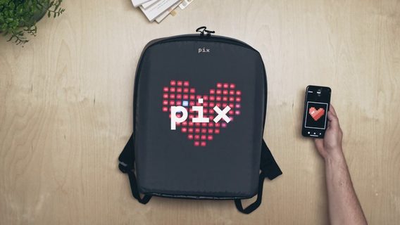 Не из-за войны. Закрылся украинский стартап Pix, который выпускал рюкзаки с LED-экранами