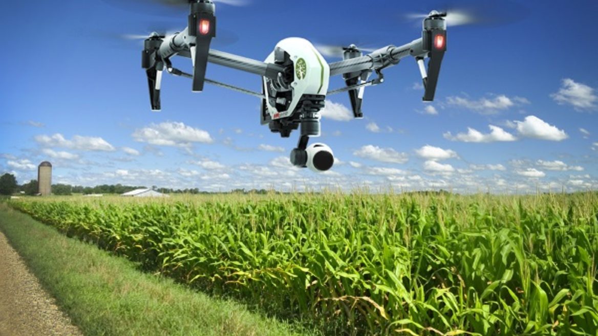 В Україні з'явився новий онлайн-сервіс FarmFleet Він дозволяє користуватися послугами дронів