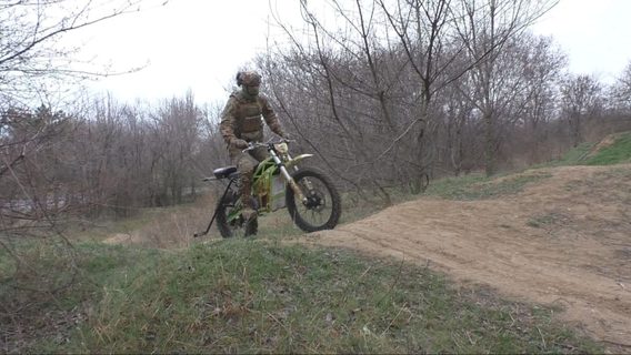 Засновник одеської компанії MYBRO: «Останні пів року в нас купують електромотоцикли лише військові»