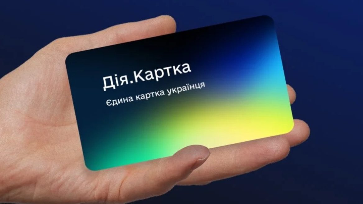 "On average, 3,700 every hour." How many Action.Cards have Ukrainians opened?