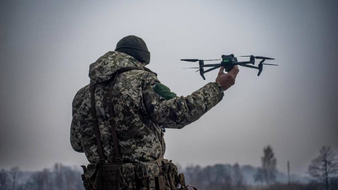 Міноборони закупить «мавіків» на майже 500 млн грн після заяви Зеленського що Китай обмежив їхній продаж  до України та Європи
