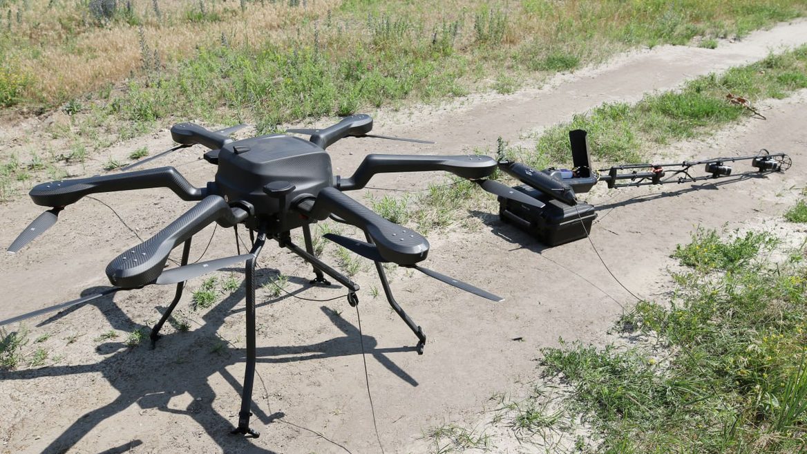 Дания передала Украине воздушные дроны для разминирования. Что они умеют