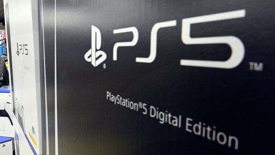 Українські консолі PlayStation 5 віднесли до Північно-Європейського регіону. На нових пакованнях українська мова буде поруч із європейськими