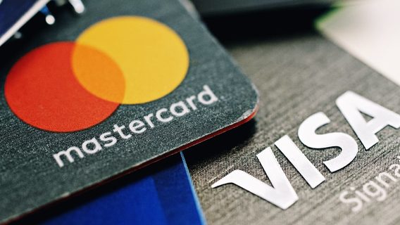 Карти Visa і MasterCard підсанкційних російських банків перестануть працювати за межами РФ 