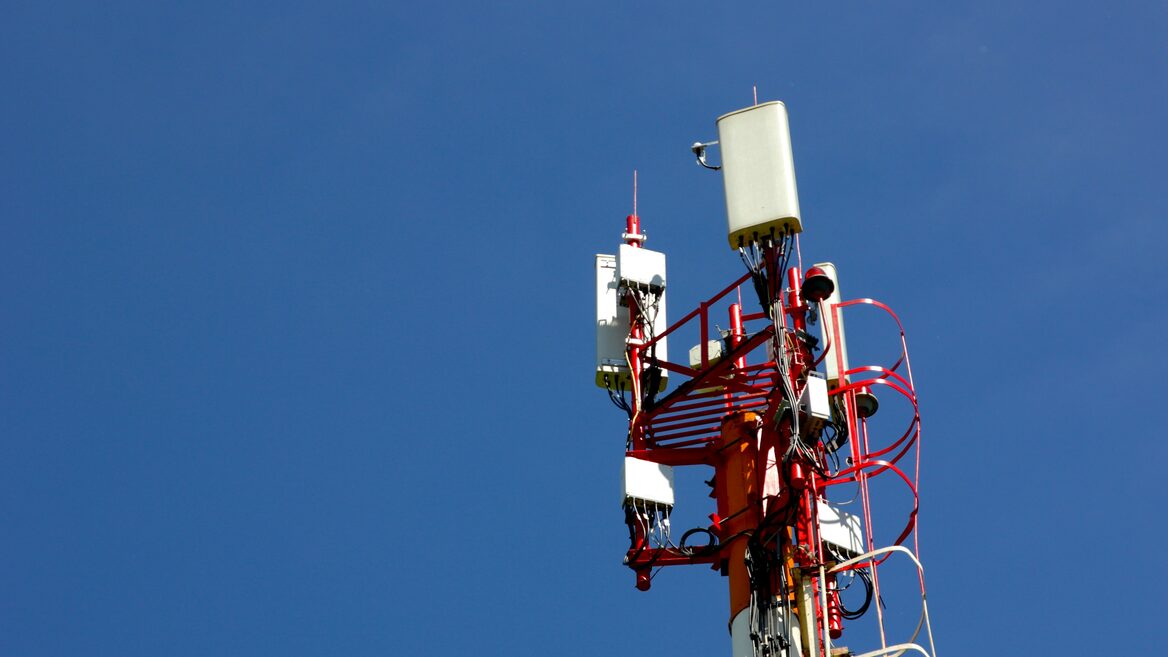 «Київстар» запустить тестовий 4G у новому діапазоні 700 МГц: навіщо це потрібно і де пройде експеримент