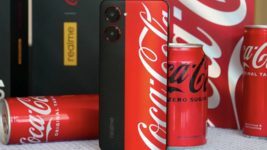Coca-Cola презентувала власний смартфон. Чим він «унікальний»